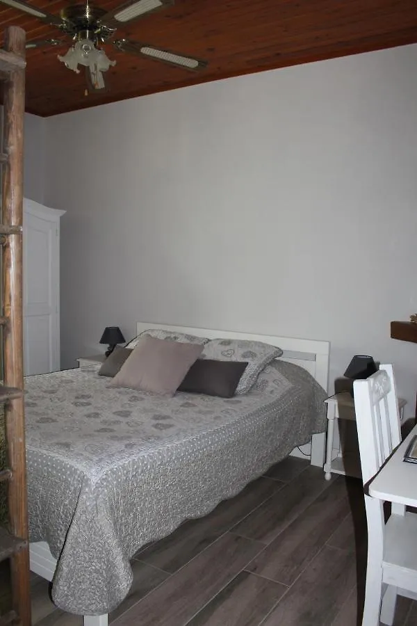 L'Effet Mer Bed and Breakfast Arles Bed & Breakfast